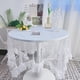 thumbnail image 1 of Xiao Hua 1 mantel de encaje estrellado blanco con tela de encaje para mesa de comedor, mesa de estudiante, mesa de café, mantel de tela decorativo 60 * 40 cm, 1 of 4