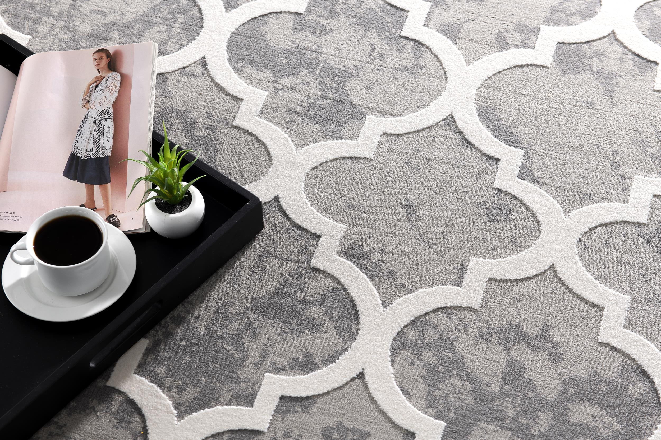 Rug Branch Silvia Collection Modern Trellis Area Rug