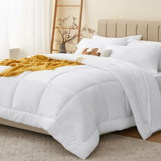 Juego de cama CozyLux, edredón blanco, tamaño king, 7 piezas