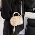 thumbnail image 4 of Bolso de bolos retro de diseño de nicho para mujer, nuevo bolso de hombro tipo mensajero, bolso versátil con textura de alta calidad, 2025, 4 of 5