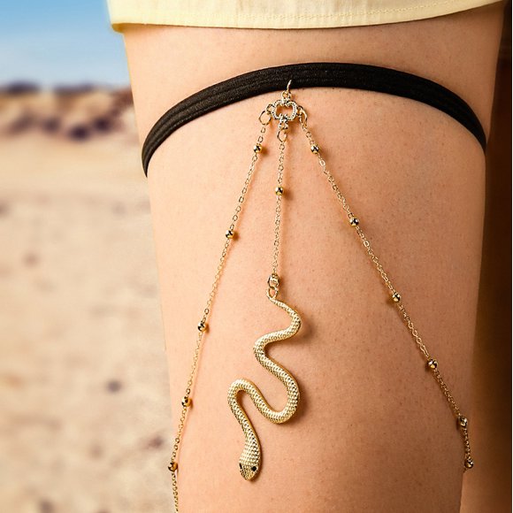 Snake Thigh Chain Gold Snake Charm Leg Chain Sexy Body Harness Boho Beach Bikini Bra Body Chain Jewelry