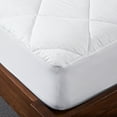 thumbnail image 3 of St. James Home Stain Resistant Mattress Pad, 400 Thread Count, Queen, 3 of 5