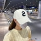 thumbnail image 5 of Gorra de béisbol de lana de cordero ajustable, gorra de béisbol de vellón de peluche, gorra de invierno con agujero para cola de caballo para mujeres, hombres y viajes al aire libre, 5 of 5