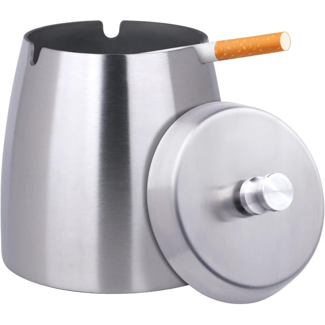 Cenicero grande con tapa, ceniceros de acero inoxidable sin humo, inodoros y resistentes al viento para cigarrillos, ceniceros portátiles de metal para mesa de oficina, 4,7 x 5,1 pulgadas