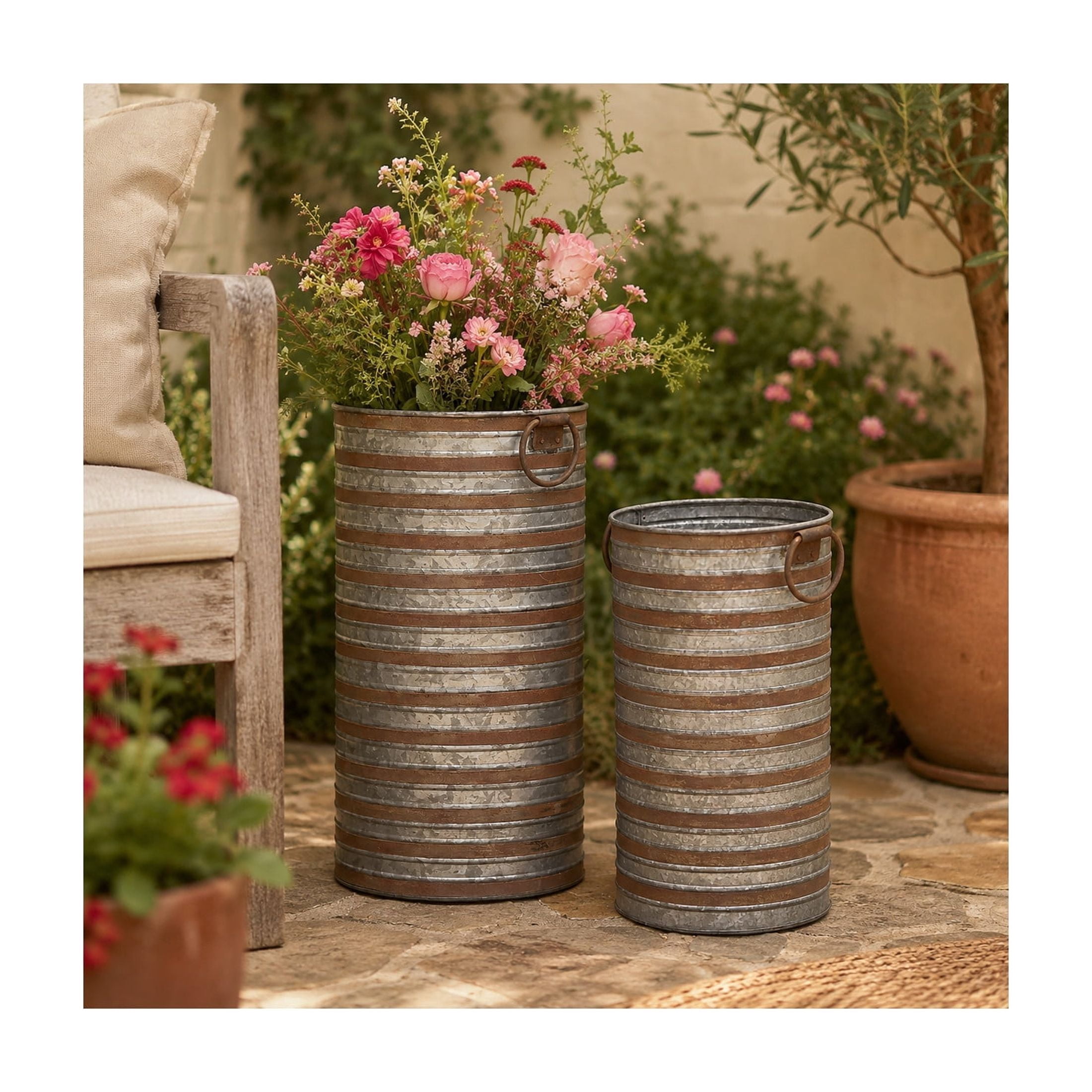 DecMode 20", 16"H Gray Metal Planter with Handles (2 Count)
