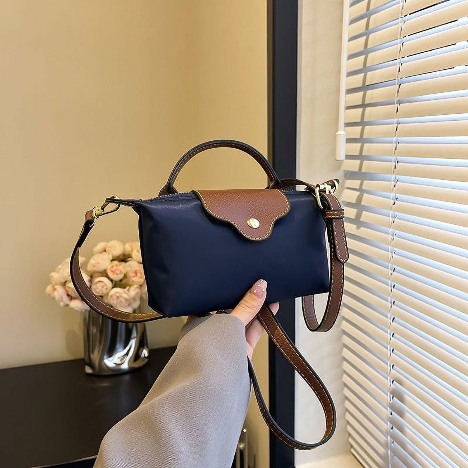 【COLOR iN ID】Crunchy Crossbody Mini Bag Women's Fashion Colorblock Mini Crossbody Bag Casual