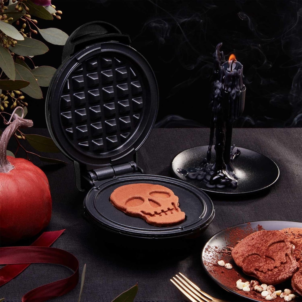 Halloween mini waffle maker deals
