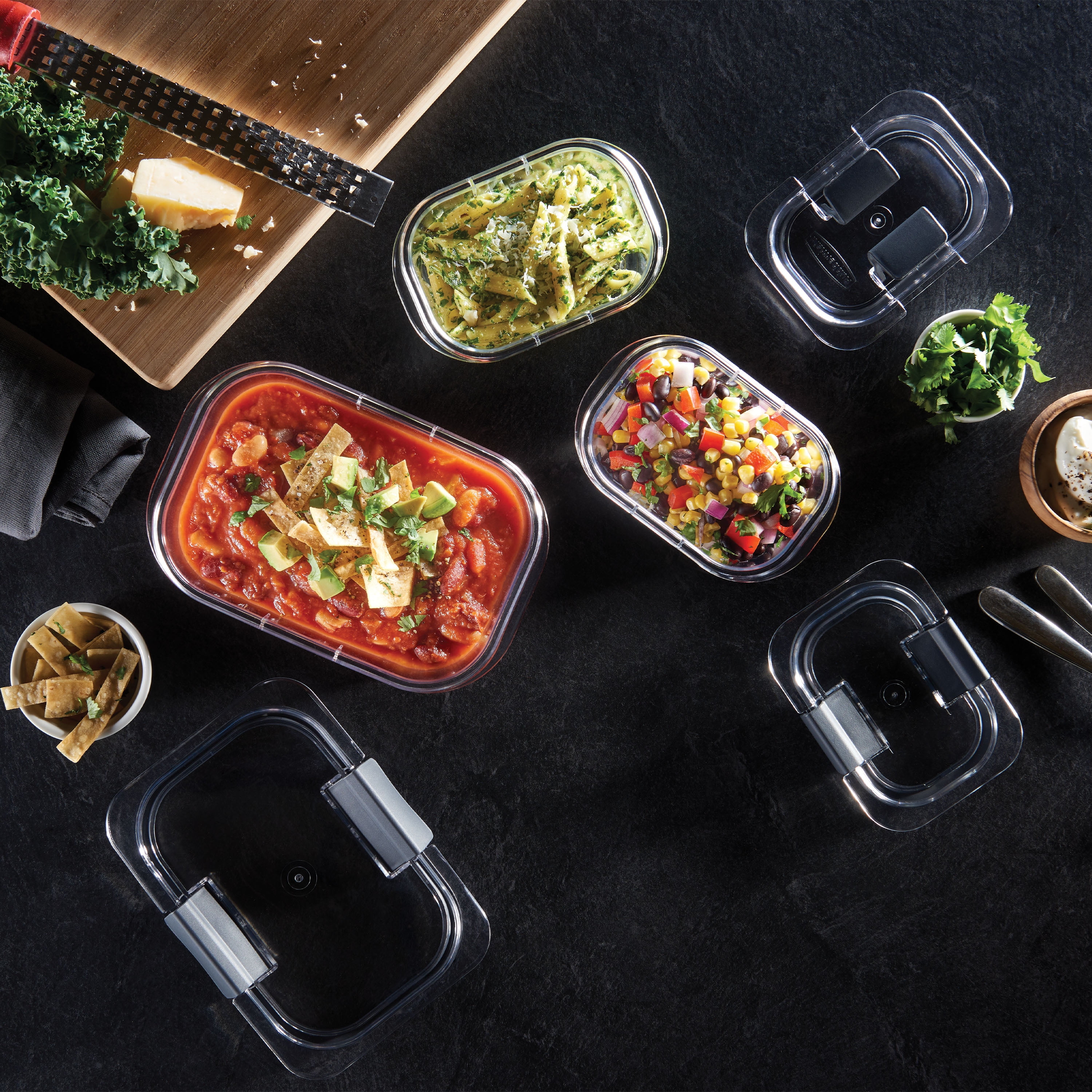 (2 pack) Rubbermaid Brilliance Rectangle Tritan 2.85 Cup Divided Meal Prep Open Stock, Best Used for Leftover Storage and Reheating