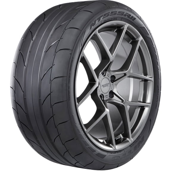 Nitto NT555RII 305/30R20XL 103W BSW