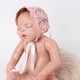 thumbnail image 4 of Sombrero ajustable con lazo de seda y encaje para niña recién nacida (rosa), 4 of 5