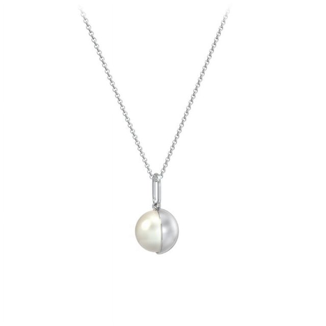 Classic Pearl Pendant