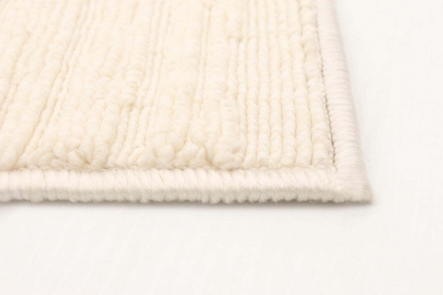 Tapis Intérieur/Extérieur pour Balcon, Patio et Jardin ECARPET Yeta Ivoire