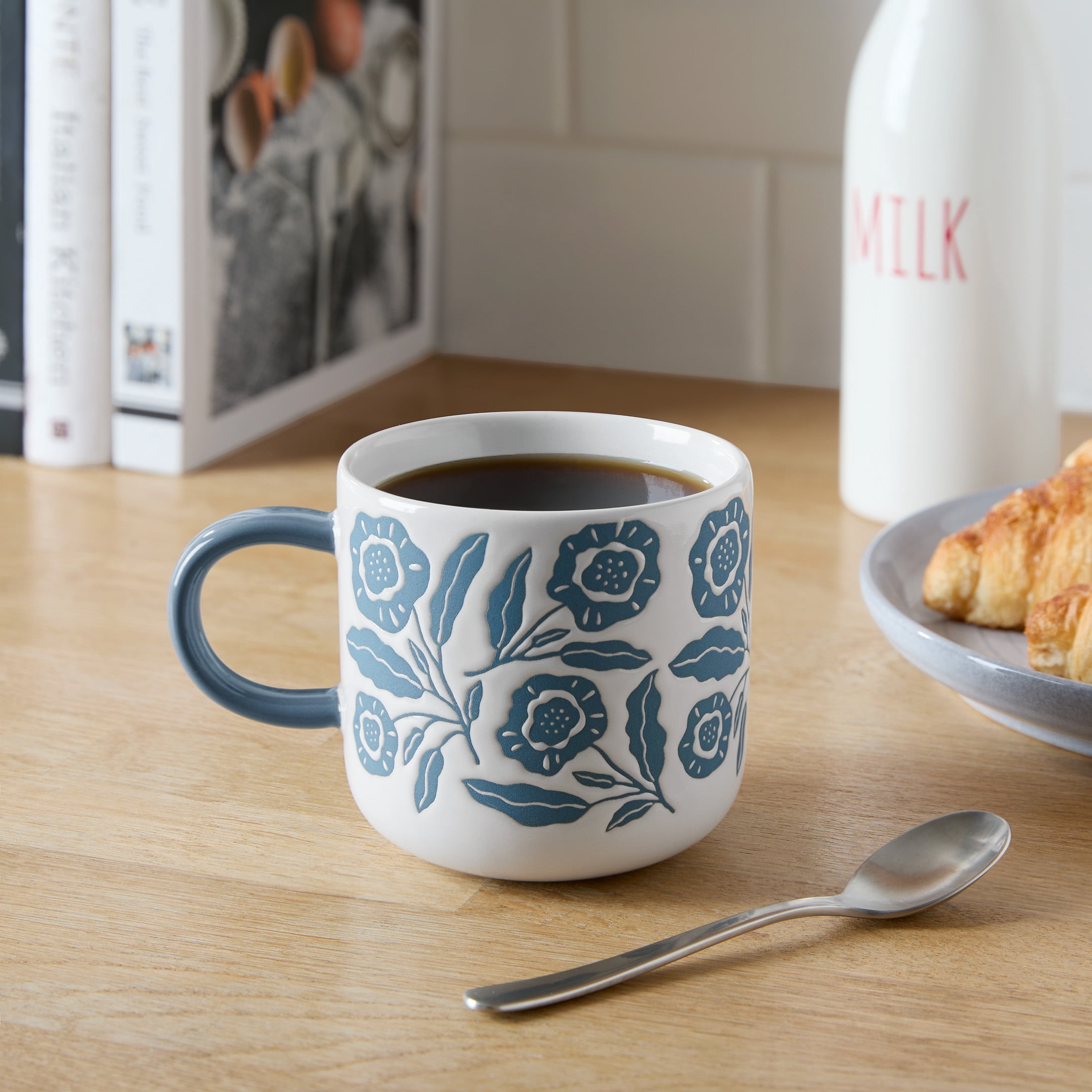 Mainstays 14.2-oz White & Blue Floral Glazed Ceramic Mug