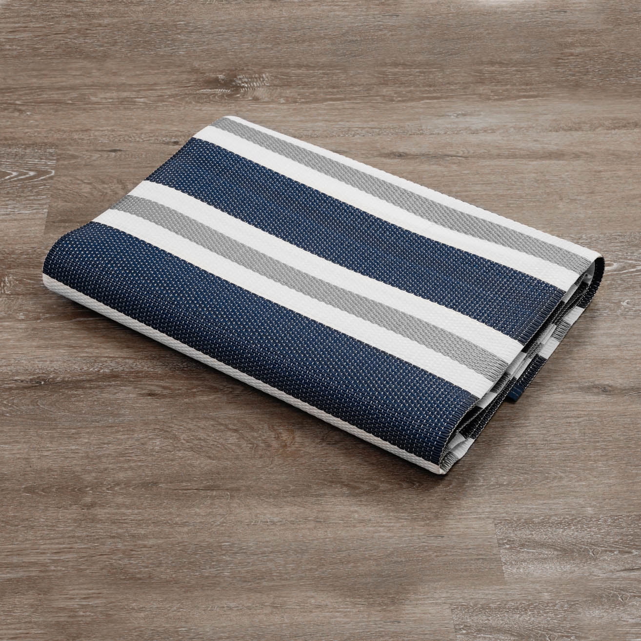 Luna Contemporary Stripe Navy and Gray Polypropylene Reversible Plastic Straw Outdoor Area Rug, 7'11'' x 10'3'' Rectangle