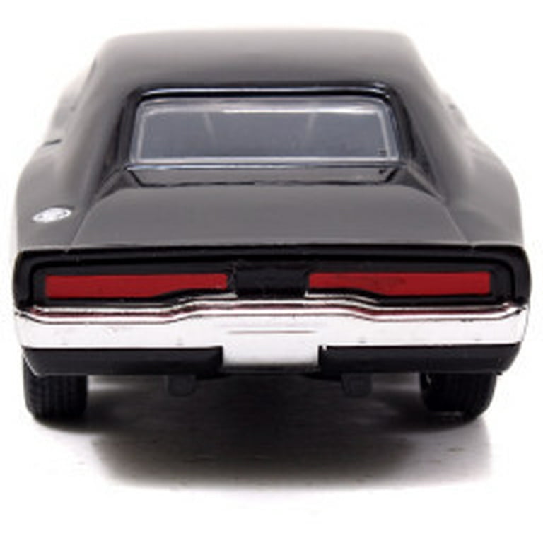 Fast & Furious Collectible Toy: 1:32 Dom's 1970 Dodge