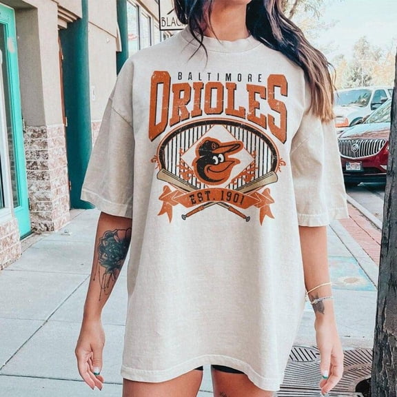 Vintage Baltimore Baseball Unisex T-shirt, Oriole Baseball Fan shirt