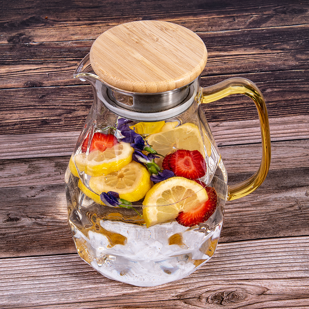 STP Goods  2.1Qt Borosilicate Glass Pitcher w/Bamboo Lid - 2.1 Qt