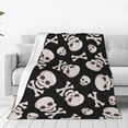 thumbnail image 1 of Fotbe black white Skull bone Manta de Franela Acolchonada con Estampado, Súper Suave y Esponjosa, Extra Grande para Sofá, Cama, Uso Todo el Año-60"x50", 1 of 7