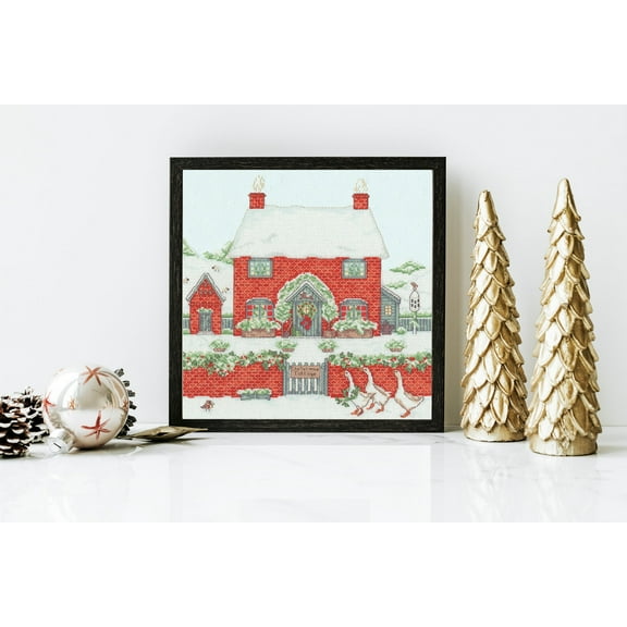 Christmas Cottage XSS17 Counted Cross Stitch Kit