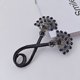 thumbnail image 4 of Rizador de pelo con forma de flor, cola de pez, plumas y diamantes de imitación, herramienta para hacer moños, enrollador rápido para cabello largo, accesorios para peinar el cabello de mujer, 4 of 8