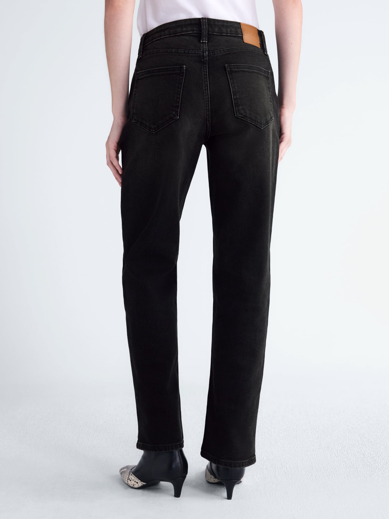 Scoop Women’s and Women's Plus The Stanton Stovepipe Jeans, 30'' Inseam, Sizes 0-28W