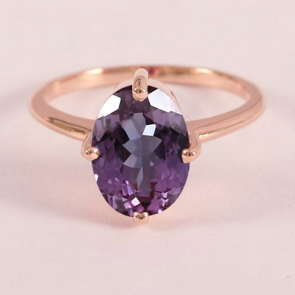 Solitaire Oval Alexandrite Ring, Four Prong Set Big Oval Purple Gemstone Ring, 925 Sterling Silver Ring, Vintage Ring, Stackable Ring.