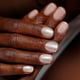 thumbnail image 4 of Esmalte y adorno de uñas LONDONTOWN Lakur Chrome Glaze Moonstone 12 ml, 4 of 7