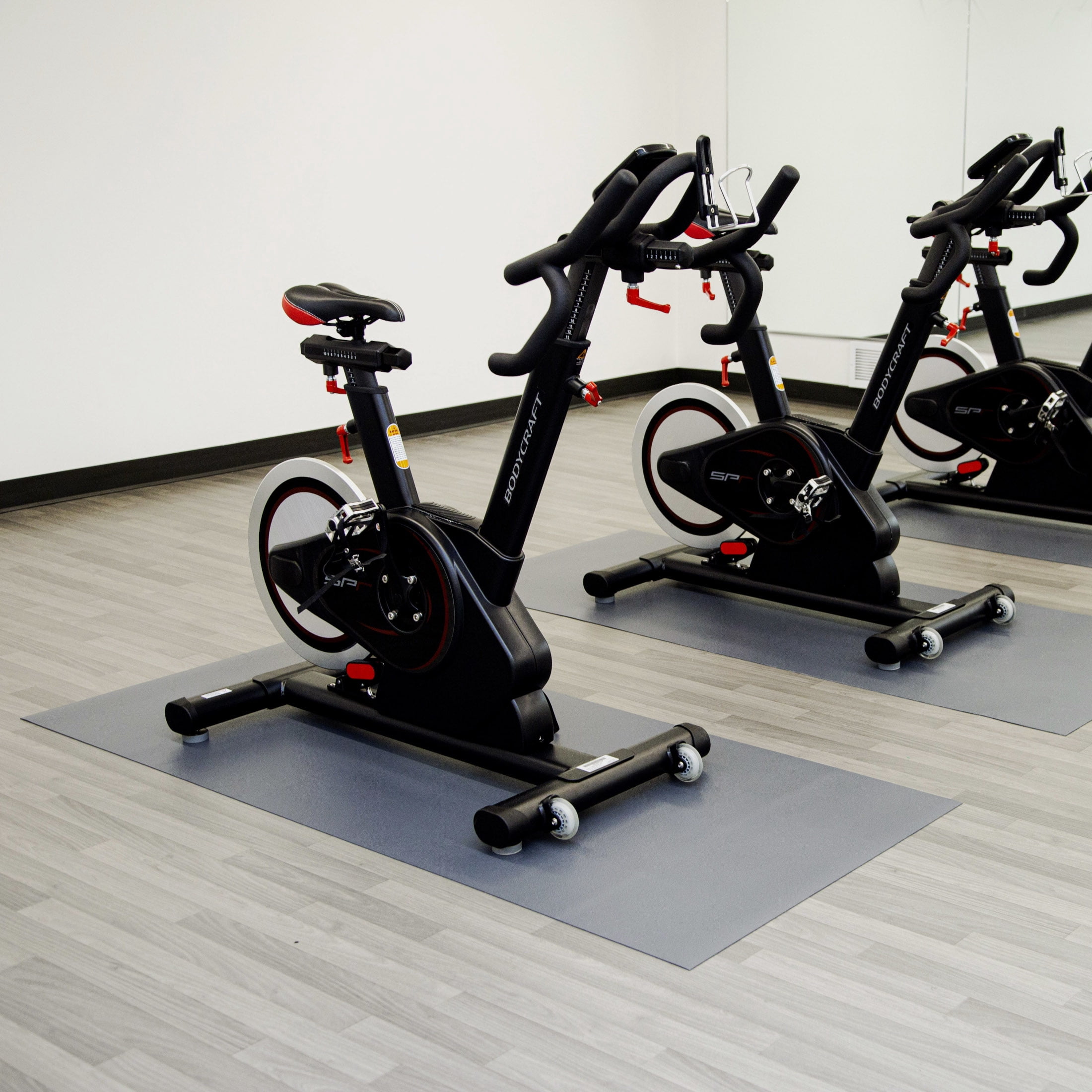 G-Floor 32" x 72" 75 Mil Heavy Duty Vinyl Exercise Equipment Mat - Slate Grey