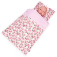 thumbnail image 1 of Juego de ropa de cama para muñecas Rakki Dolli con estampado reversible y edredón, 1 of 7