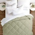 thumbnail image 4 of Noble Linen's Goose Down Alternative Comforter, 4 of 8
