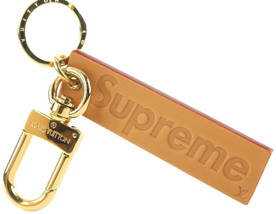 x Supreme Ultra Supreme Box Logo Keychain Bag Charm 189lvs28 - Walmart.com