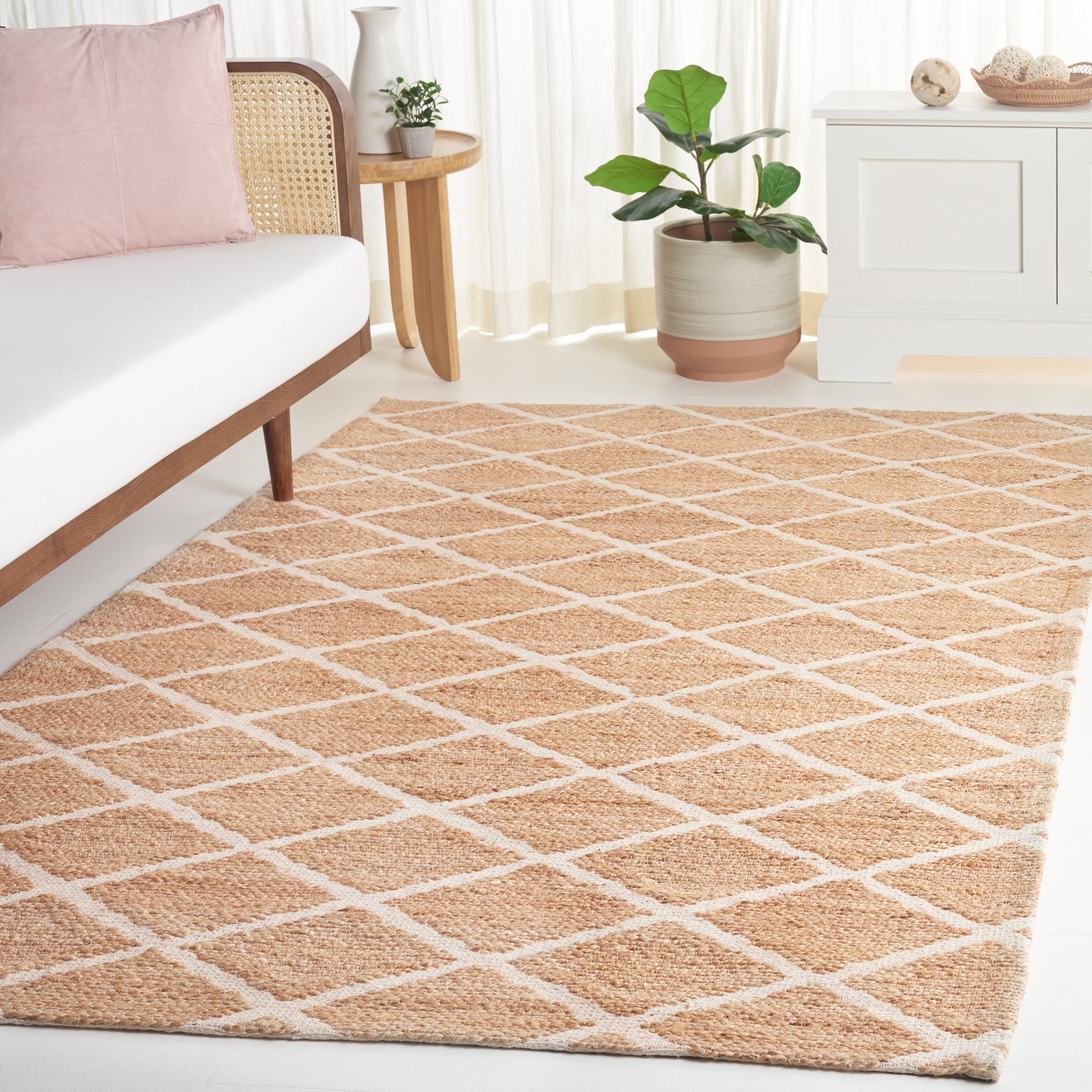 SAFAVIEH Natural Fiber Mike Geometric Area Rug, Natural/Ivory, 5' x 8'