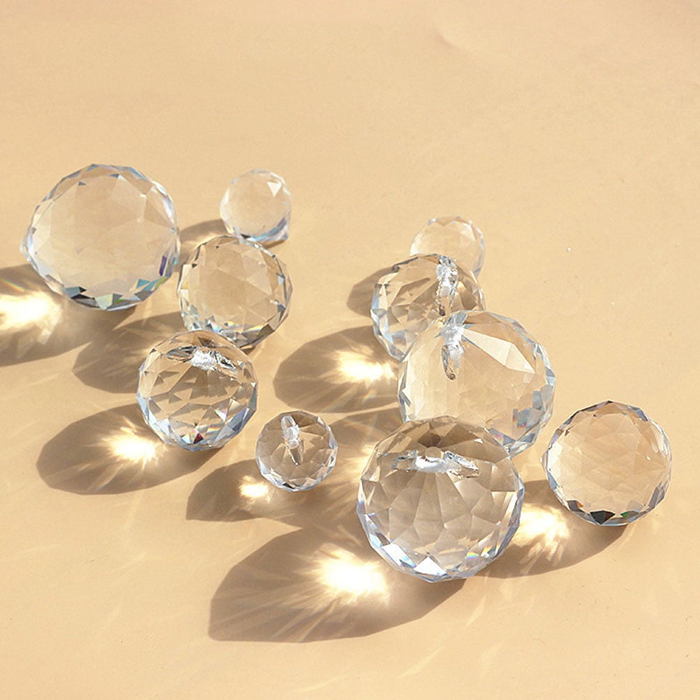 BESTYASH 4-Piece Hanging Crystal Ornaments Transparent Smooth Sparkling Decorations for Costumes and Home