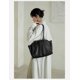 thumbnail image 4 of Bolso de hombro de piel de vaca curtida vegetal de alta calidad para mujer, Europa y América, bolso de mujer de gran capacidad, sencillo y versátil, 4 of 5
