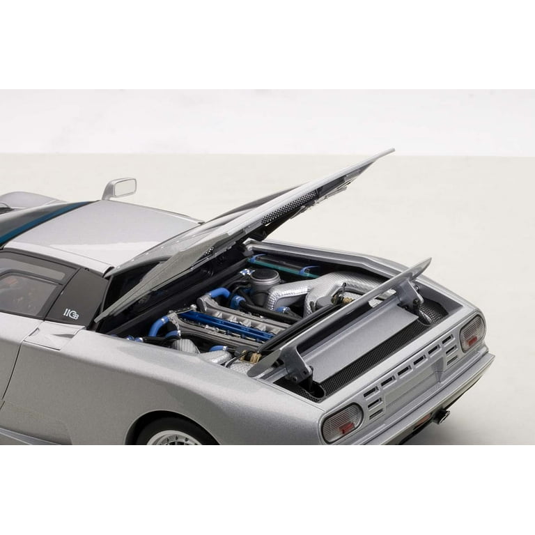 Bugatti EB110 GT Silver 1/18 Diecast Car Model by Autoart