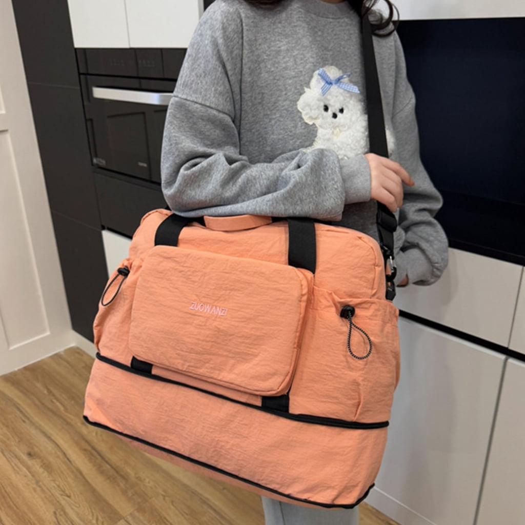 Portable Expandable Travel Duffle Bag With Wet and Dry Compartment Design Lightweight For Gym Enthusiasts And Vacationers