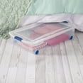 thumbnail image 3 of Sterilite Boîte à loquets de 47 L avec roues, boîte de rangement en plastique transparent avec couvercle et loquet bleu - 4 PK, 3 of 6