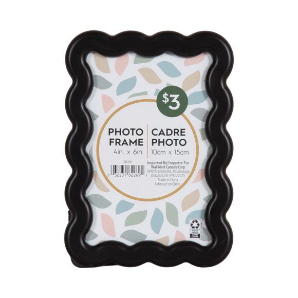 DesignOvation Rosita 4" x 6" Black Wavy Decorative Tabletop Picture Frame