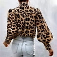 thumbnail image 4 of Blusa informal de manga larga con estampado de leopardo y cuello en V profesional ajustada a la moda de verano para mujer Fridja  fhghd2348, 4 of 5