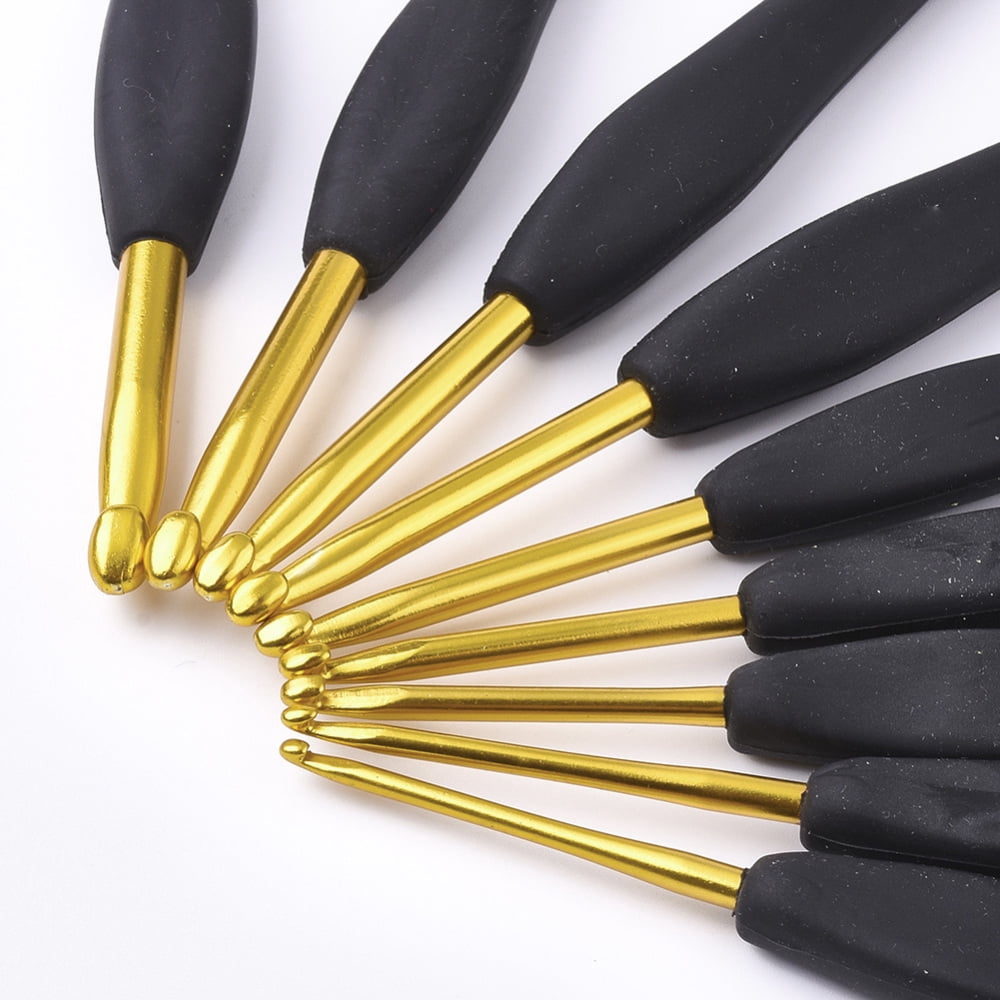 5sets Aluminum Crochet Hooks with TPR Handle Black 140~155x12~14x8~10mm Pin: 2.0mm/2.5mm/3mm/3.5mm/4mm/4.5mm/5mm/5.5mm/6mm 9pcs/set Black