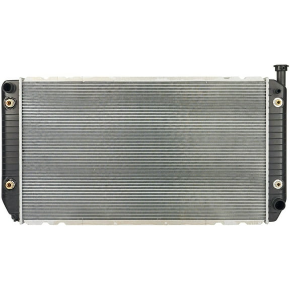 REACH 41-2533 Radiator for a Chevy/GMC 01-02 Radiator Replacement