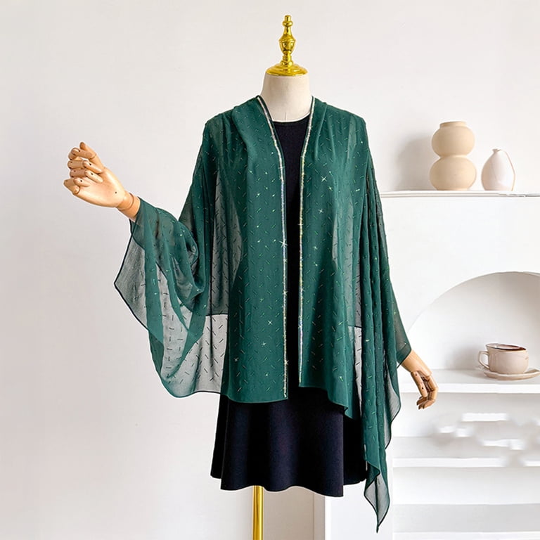 dark green dress accessories Stylish Accessories To Wear With An Emerald Green Dress
