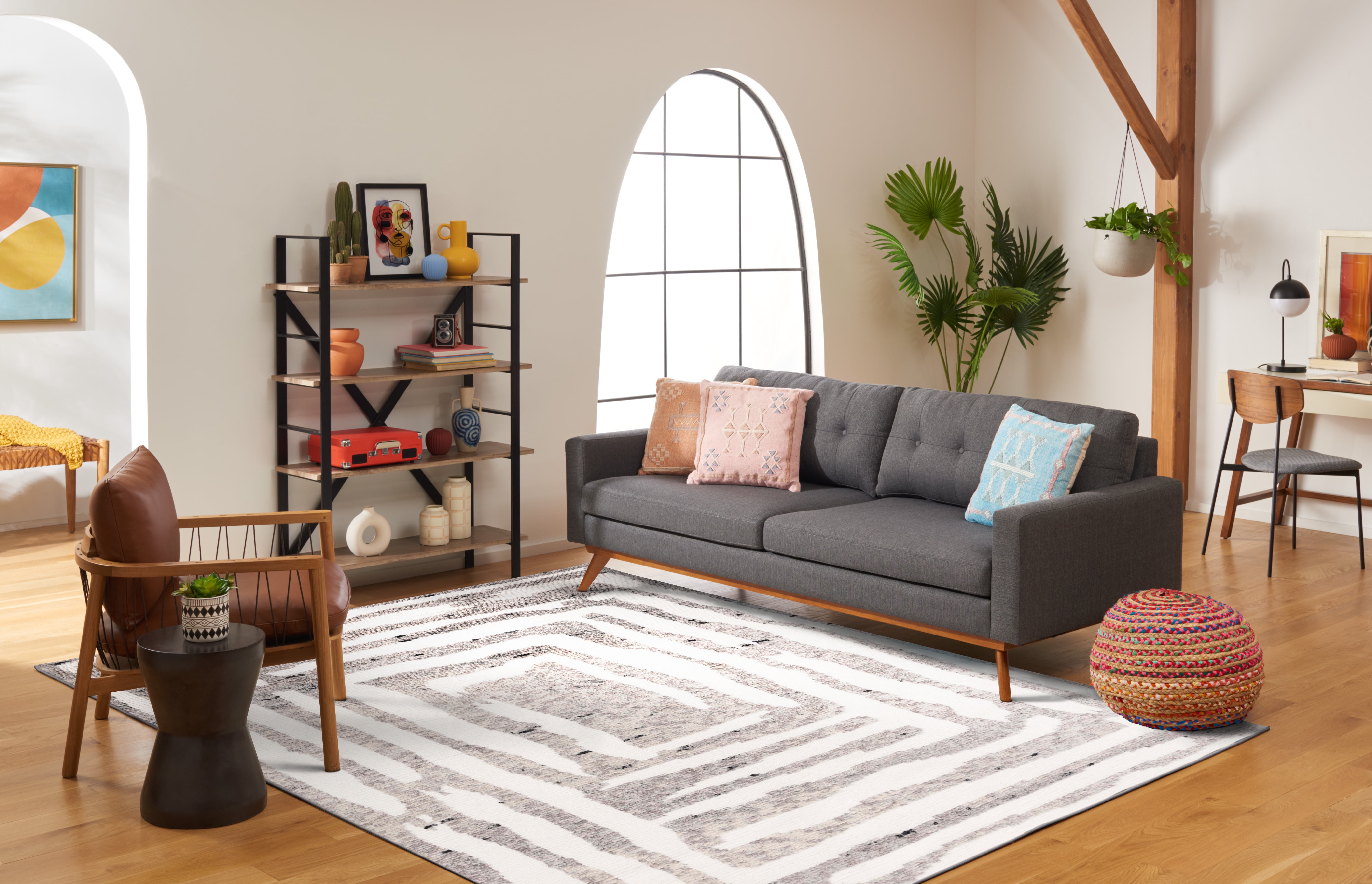 SAFAVIEH Casablanca Isaiah Geometric Area Rug, Ivory/Grey, 4' x 6'