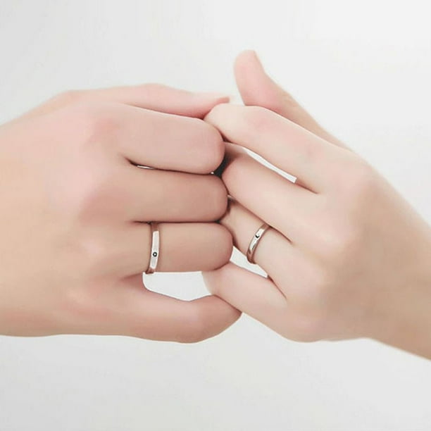 TOP.E 2 Pieces Sun And Moon Lover Couple Rings Set Promise Wedding