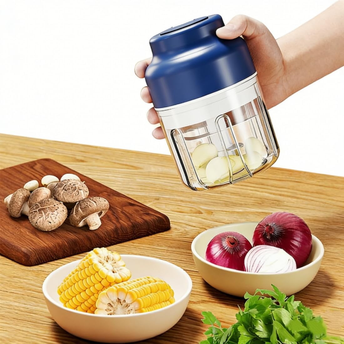 Electric Garlic Chopper, Mini Portable Veggie Chopper, USB Rechargeable,320ML Portable Cordless Mini Food Processor for Nuts Chili Onion Minced Meat and Spices