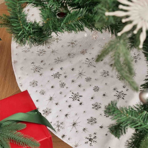 KOYPTL Christmas Tree Skirt-48 in,White Snowflakes Printed Velvet Reusable Xmas Tree Carpet,Winter Christmas Tree Mat Xmas Holiday Ornaments & Home Party Indoor Outdoor Mall Cafe Decorations Supplies