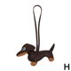 thumbnail image 3 of Lindo dije para bolso con forma de perro salchicha: llavero multiusos, colgante para mochila y bolso, regalo perfecto para amigos y familiares., 3 of 5