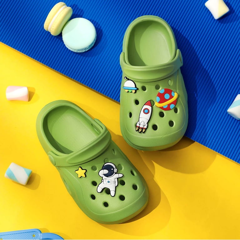 INMINPIN Kids Cartoon Clogs – Unisex Garden & Water Shoes, Adjustable Strap, Drainage Holes, Sky Blue