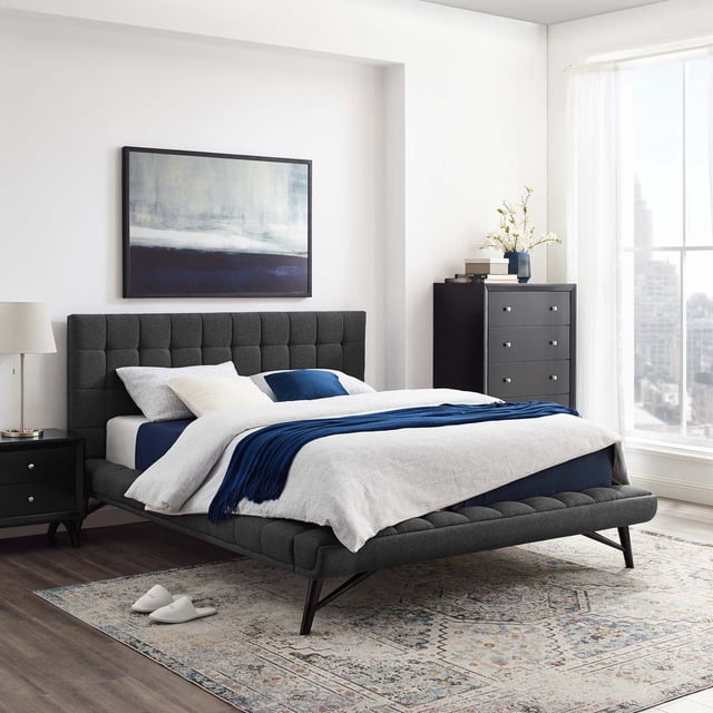 Modway Julia Queen Biscuit Tufted Upholstered Fabric Platform Bed in Gray
