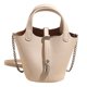 thumbnail image 5 of Bolso de mano de cuero suave con temperamento de estilo coreano para mujer, bolso de cadena informal y versátil para ir al trabajo, bolso bandolera de hombro 2025, 5 of 5